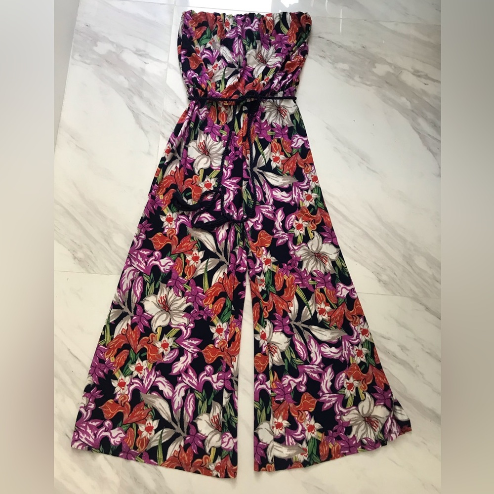 Sandiva strapless jumpsuit, EUC, like new, size M